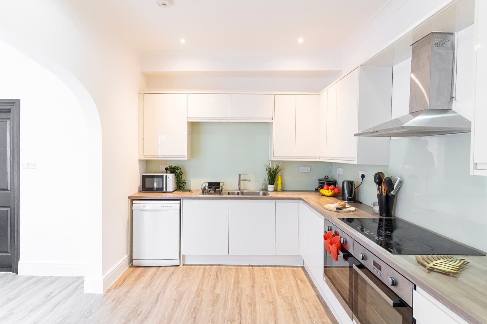 Laburnum Grove #48