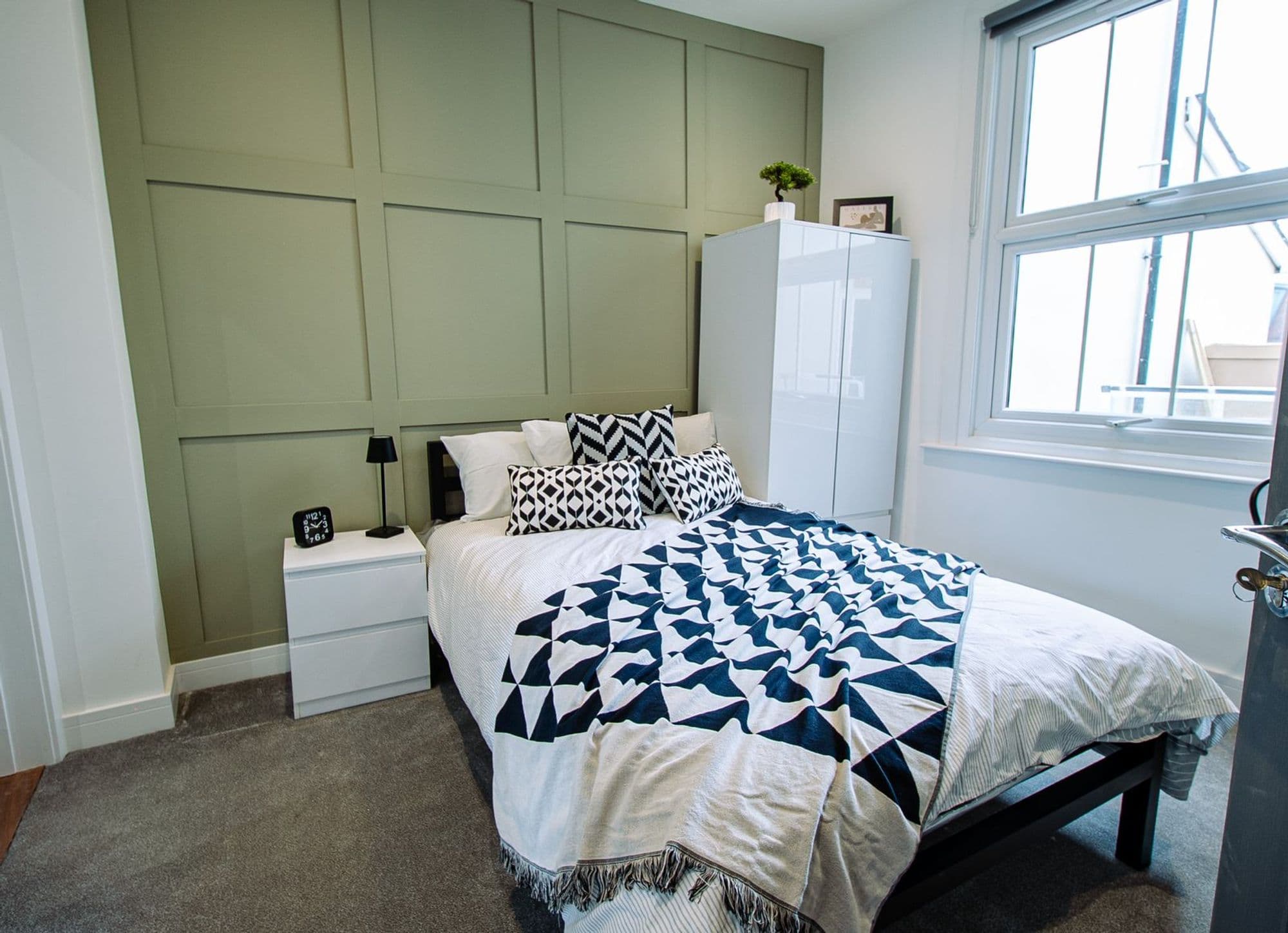 81 ROMSEY ROAD-136